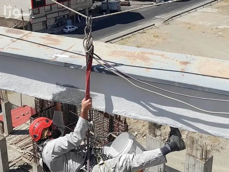 مراحل نصب پیچ و رولپلاک سنگ نما با روش بدون داربست در خوی