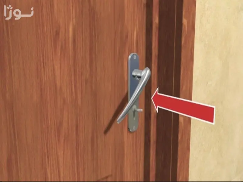 حالت اضطراری کلید پشت در ضد سرقت مانده و قفل شده