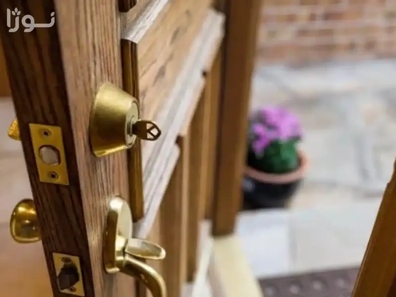 نمونه قفل هوشمند با قابلیت اثر انگشت و رمز برای حل دائمی مشکل جا ماندن کلید